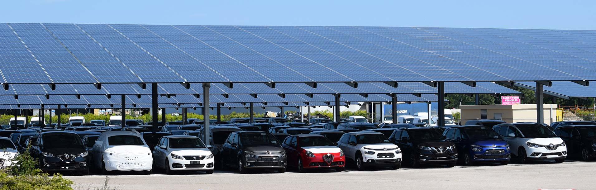 Ombrières photovolatïques sur Parking entreprise installation coruscant